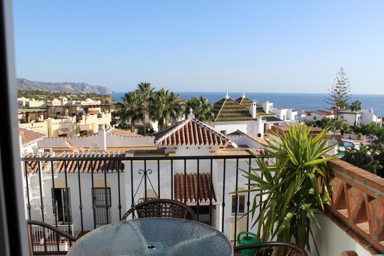 Playa Burriana, Tva Terasser, Havsutsikt, Pool Nerja Exterior foto