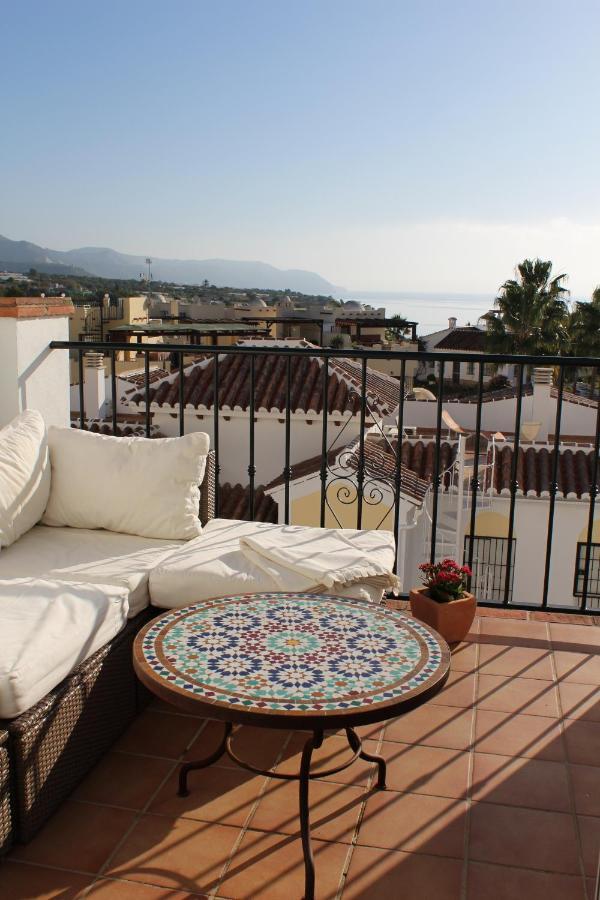 Playa Burriana, Tva Terasser, Havsutsikt, Pool Nerja Exterior foto