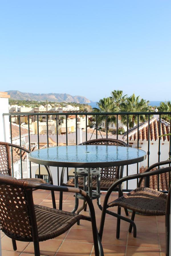 Playa Burriana, Tva Terasser, Havsutsikt, Pool Nerja Exterior foto