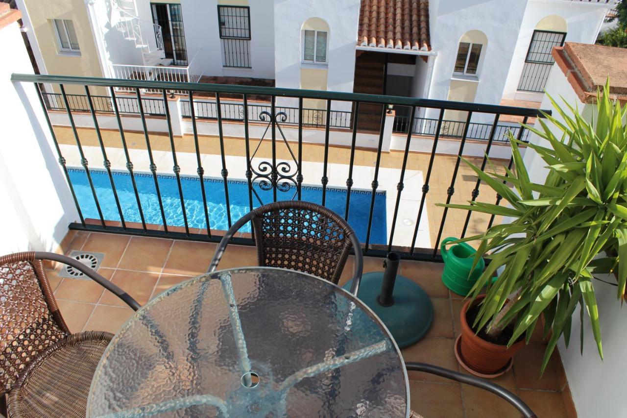 Playa Burriana, Tva Terasser, Havsutsikt, Pool Nerja Exterior foto